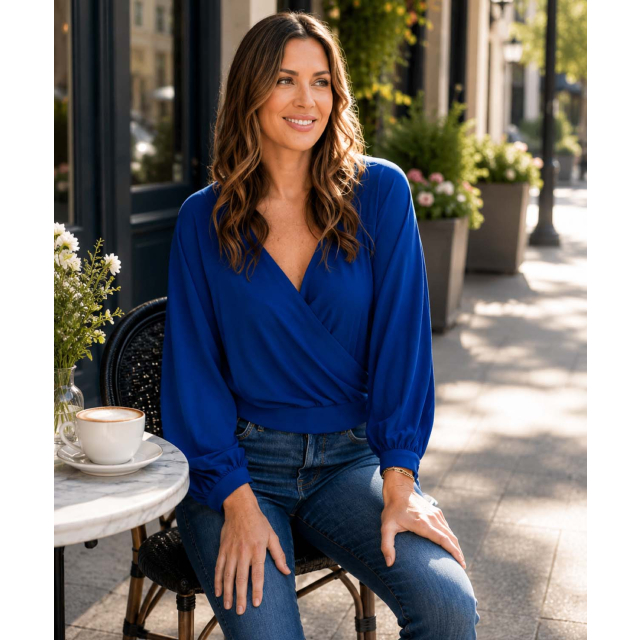 Women's Fitted Cropped Long Sleeve Surplice Banded Blouse | Last Tango