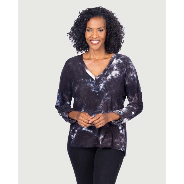 Women's Printed Roll Up Sleeve Button Relaxed Flowy Fit Top | Last Tango