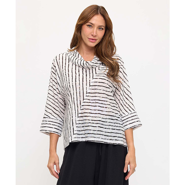 3/4 Sleeeve Cowl Neck Printed Top With Diagonal Style Line