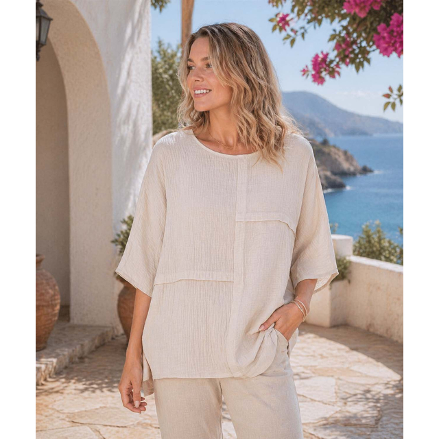GAUZE BATWING TOP WITH DETAIL
