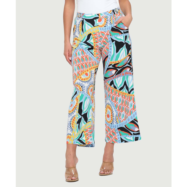 Printed Crop Pant with Pockets & Button Detail